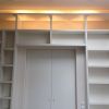 Regal, Bibliothek, Präsentationswand
